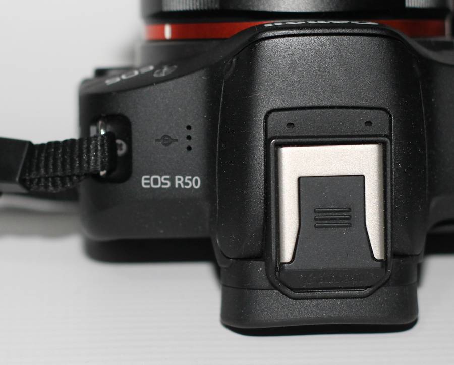 Canon EOS R50 Mirrorless Camera With EF-EOS R AF ADAPTER