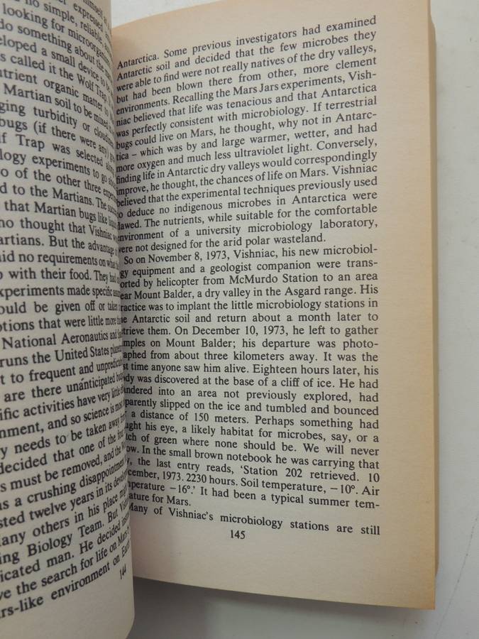 Cosmos - Carl Sagan