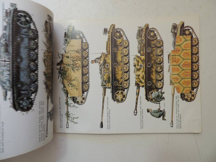 Squadron / Signal Publications Armor No.14: Sturmgeschutz III In Action - Bruce Culver