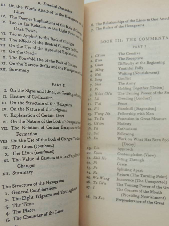 I Ching Or Book Of Changes (Richard Wilhelm Translation)- trans. Into English Cary F. Baynes