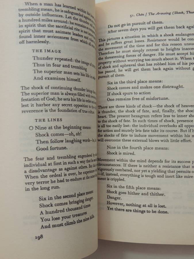 I Ching Or Book Of Changes (Richard Wilhelm Translation)- trans. Into English Cary F. Baynes