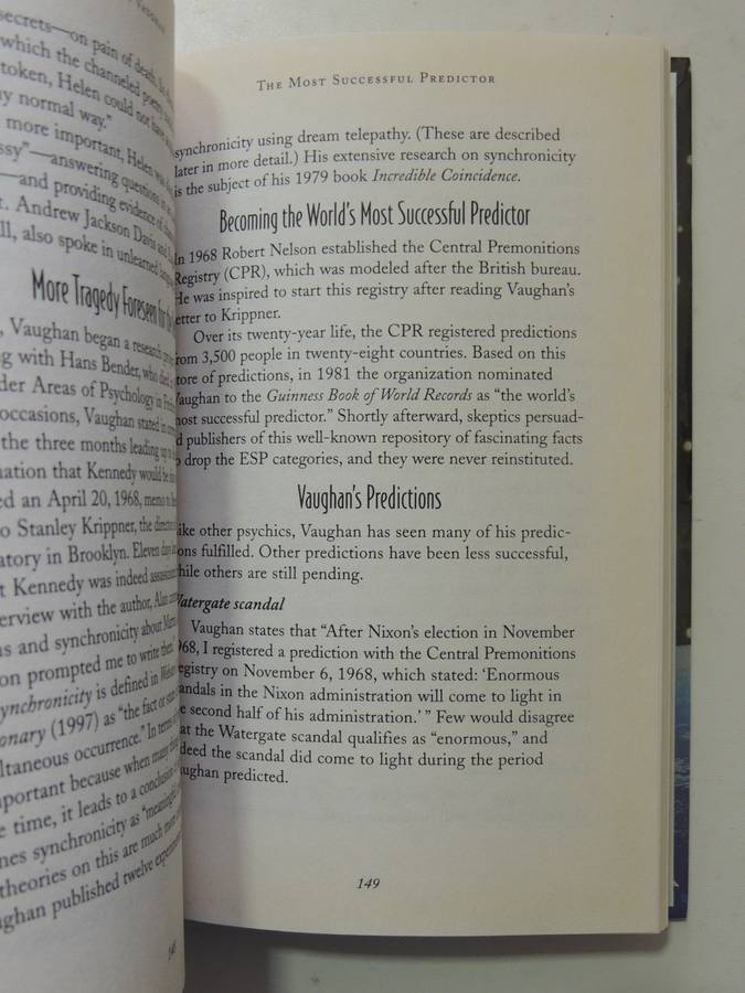 Vision Of Nostradamus And Other Prophets - Donald Wigal Ph.D.