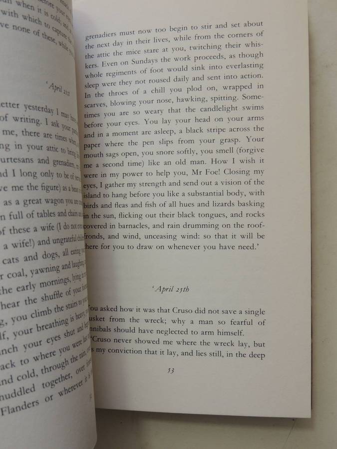 Foe - J.M. Coetzee    (1st Edition 1986)