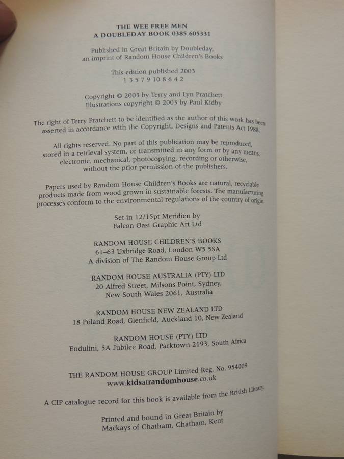 The Wee Free Men - Terry Pratchett   - A Discworld Novel First Edition 2003