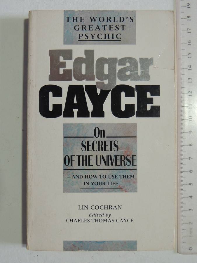 On Secrets Of The Universe - Edgar Cayce