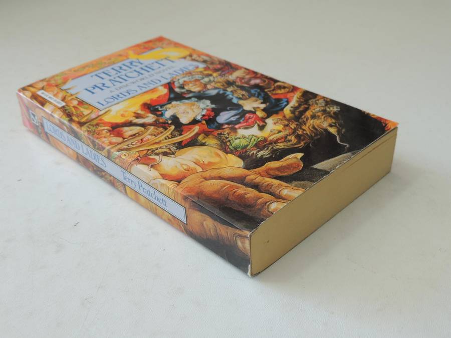 Lord and Ladies - Terry Pratchett