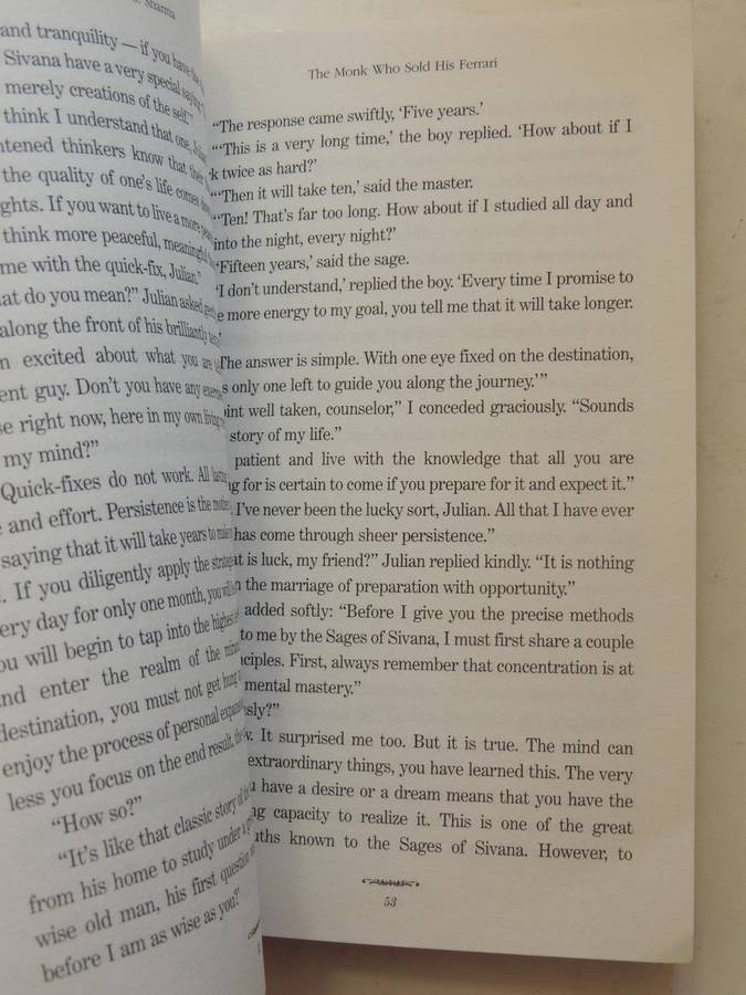 The Monk Who Sold His Ferrari  - Robin S. Sharma