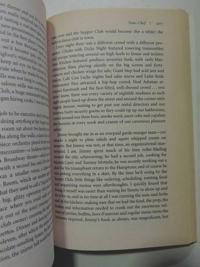 Kitchen Confidential: Adventures In The Culinary Underbelly - Anthony Bourdain