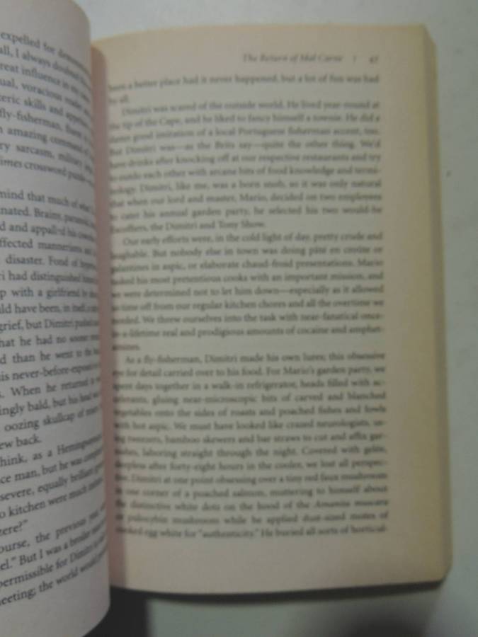 Kitchen Confidential: Adventures In The Culinary Underbelly - Anthony Bourdain