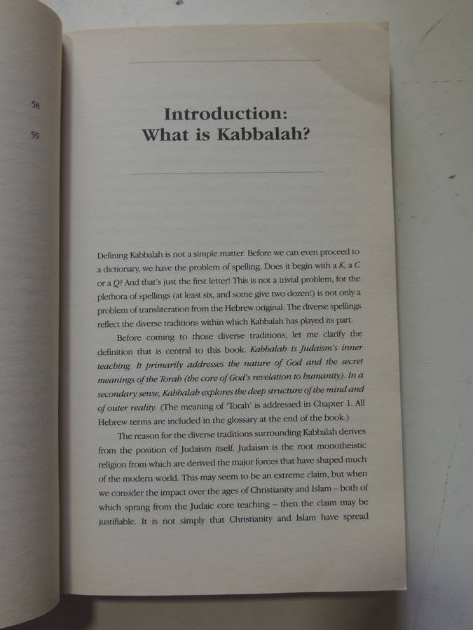 The Essence of Kabbalah - Brian L Lancaster