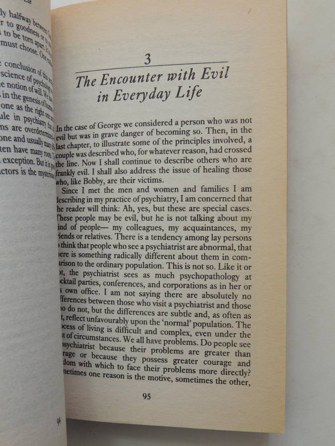 People Of The Lie: The Hope For Healing Human EvilM. Scott Peck