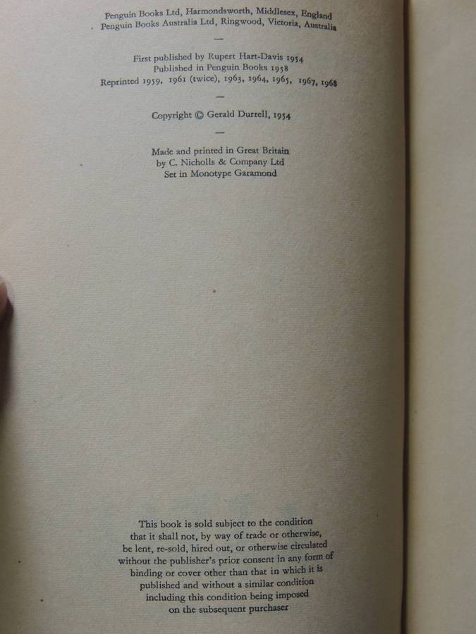 The Bafut Beagles - Gerald Durrell