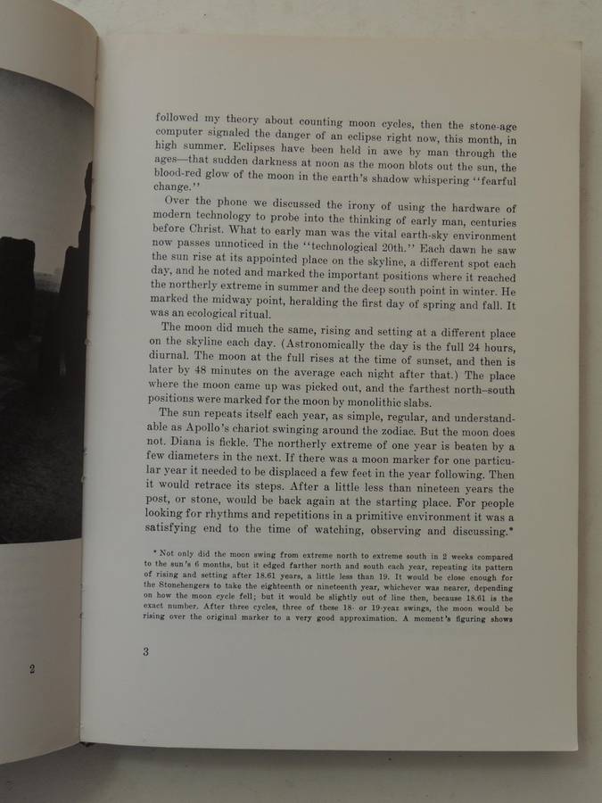 Beyond Stonehenge - Gerald S. Hawkins