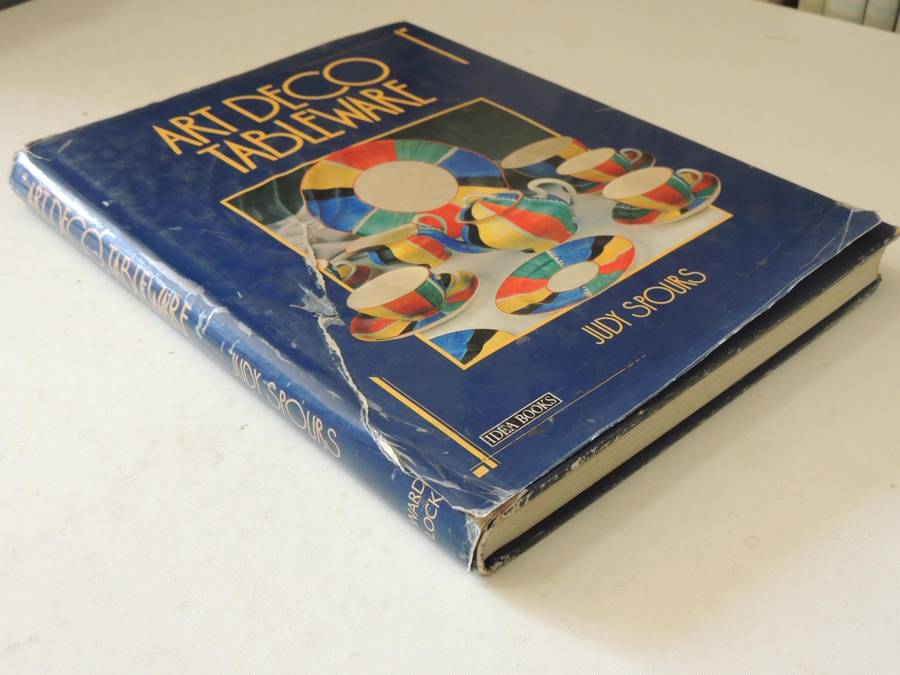 Art Deco Tableware: British Domestic Ceramics 1925-1939- Judy Spours