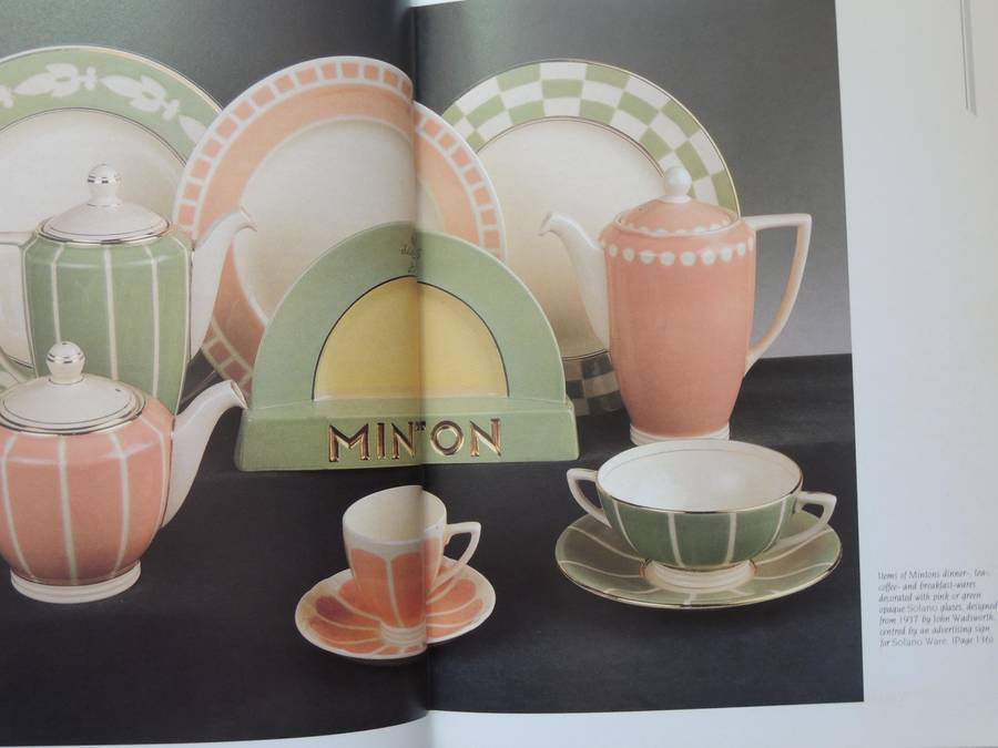 Art Deco Tableware: British Domestic Ceramics 1925-1939- Judy Spours
