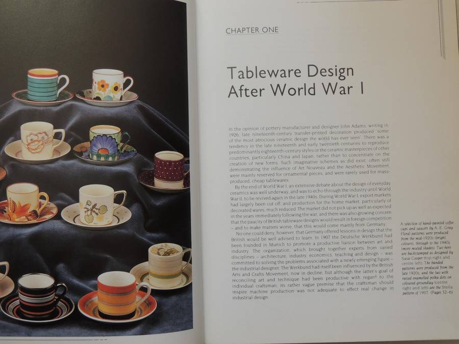 Art Deco Tableware: British Domestic Ceramics 1925-1939- Judy Spours