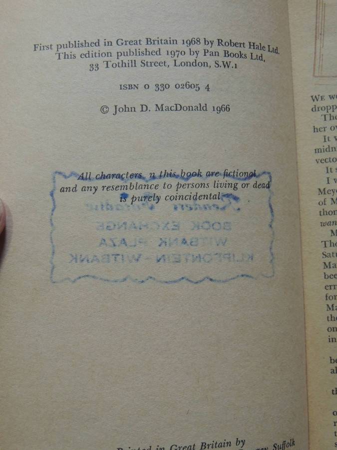 Travis McGee: Darker Than Amber - John D. MacDonald