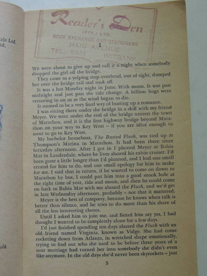 Travis McGee: Darker Than Amber - John D. MacDonald