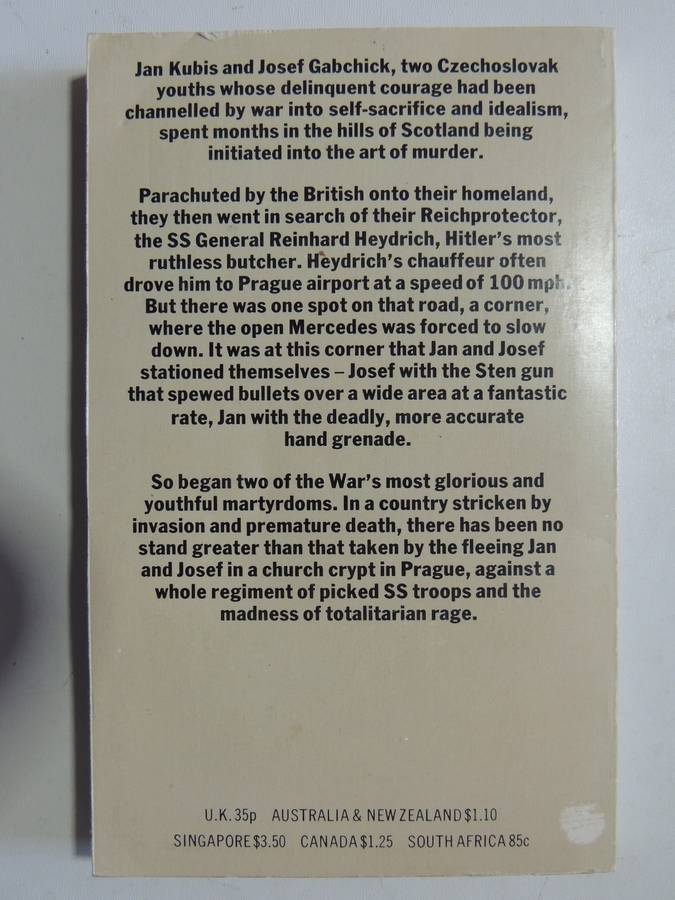 Seven Men At Daybreak: The True Story Of The Assassination Of Heydrich - Alan Burgess