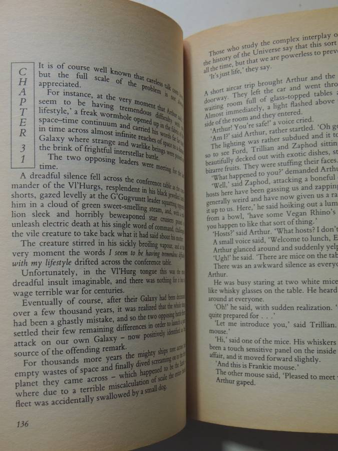 Hitchhiker's Guide nto the Galaxy, A Trilogy in Four Parts - Douglas Adams  1992 HC