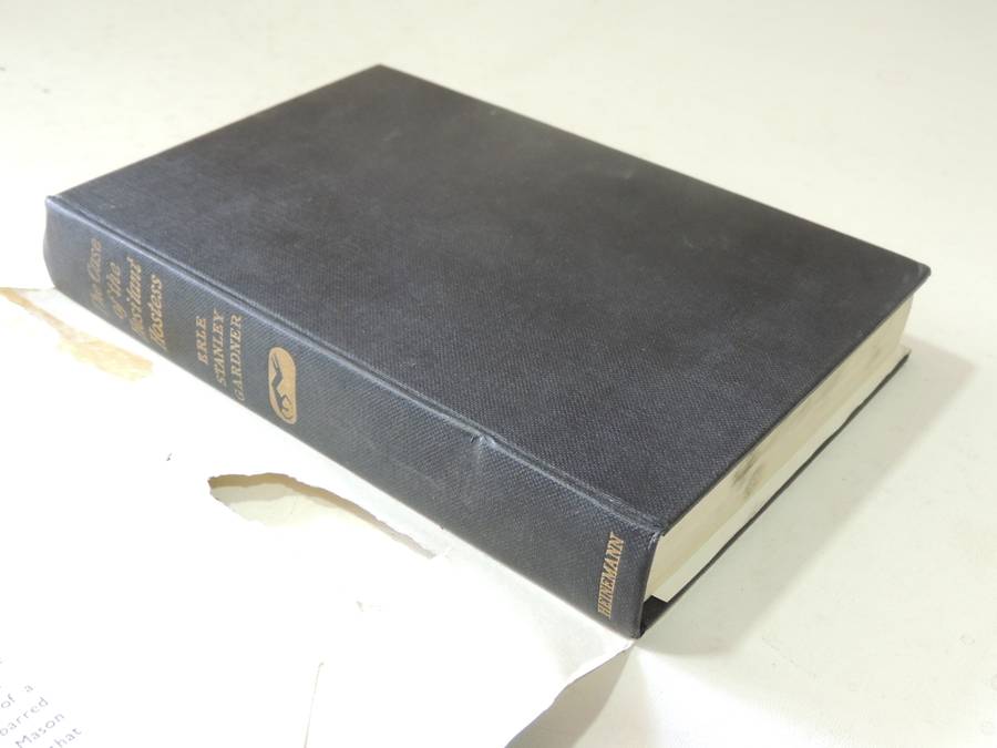 The Case Of The Hesitant Hostess - Erle Stanley Gardner     1st British Ed 1959