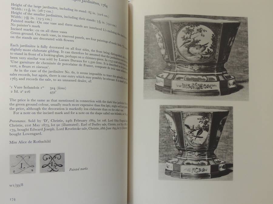 The James A. De Rothschild Collection At Waddesdon Manor: Sevres Porcelain - Svend Eriksen
