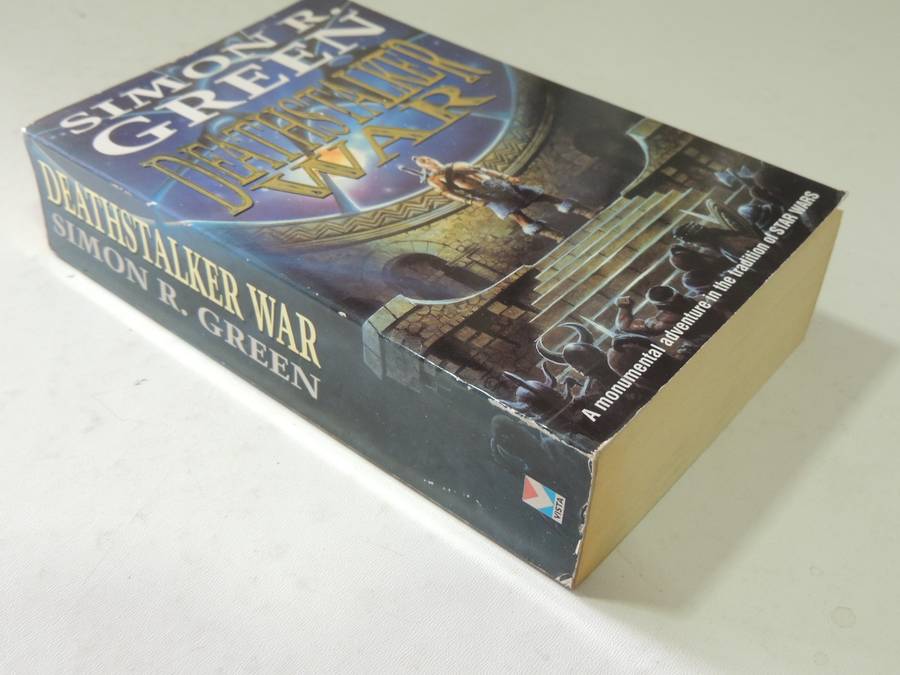 Deathstalker War -  Simon R. Green