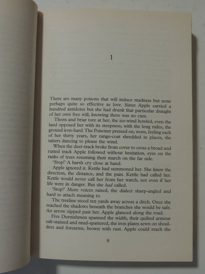 Grey Sister: Book Of The Ancestor Book 2 - Mark Lawrence