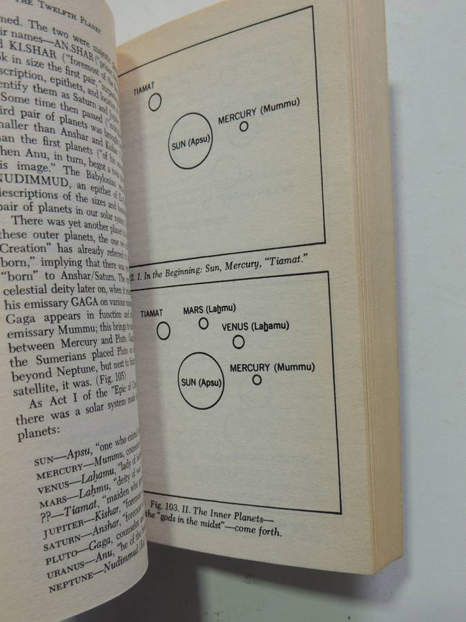 The 12th Planet,  Book 1 of The Earth Chronicles - Zecharia Sitchin