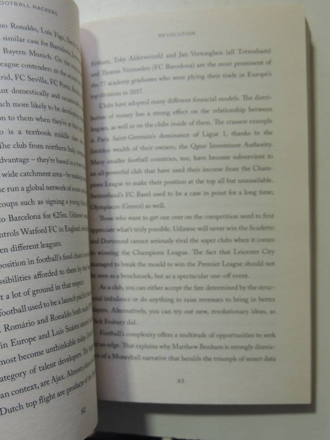 Football Hackers: The Science And Art Of A Data Revolution - Christoph Biermann