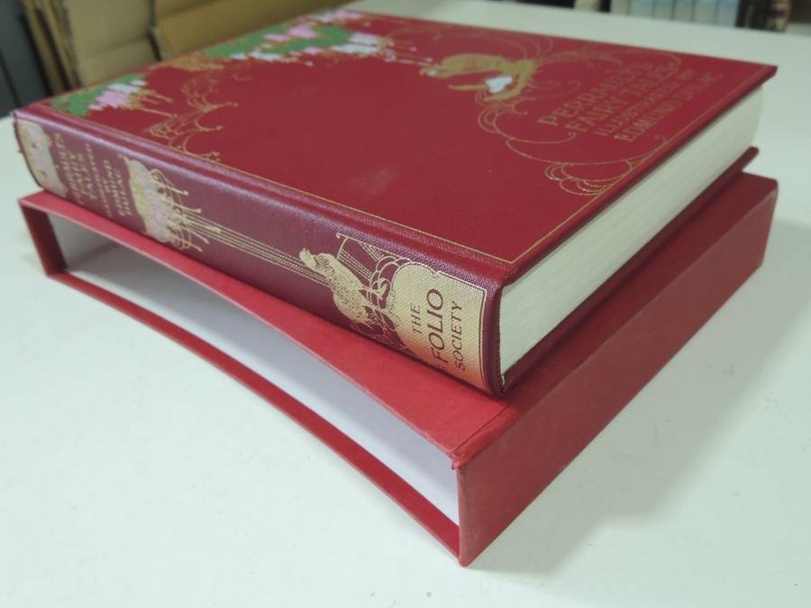 Perrault's Fairy Tales Illustrated by Edmund Dulac The Folio Society 1998 The Fairy Tales of Charle