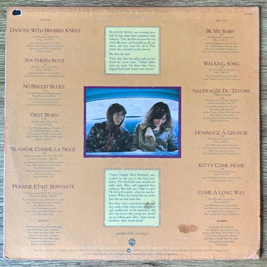 Kate & Anna McGarrigle - Dancer With Bruised Knees LP/Album (1977 US import) VG+/VG
