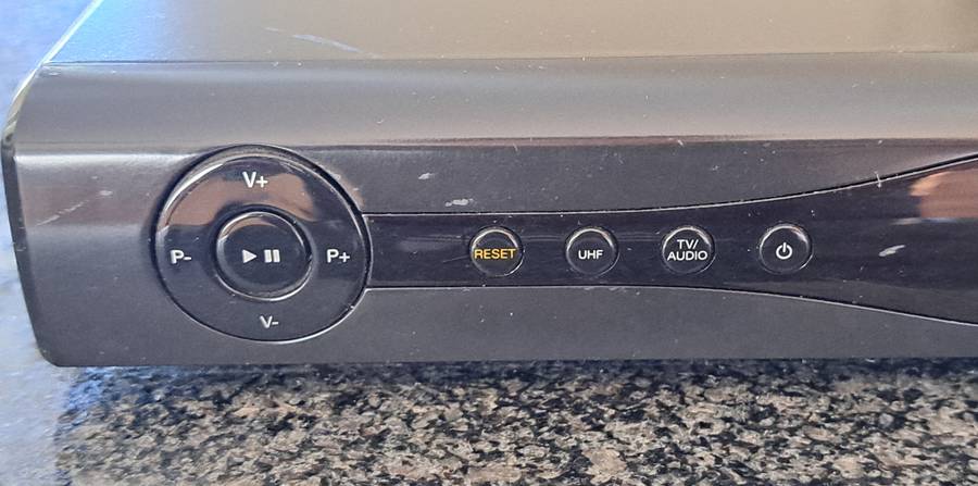 DSTV HD PVR Decoder for repair