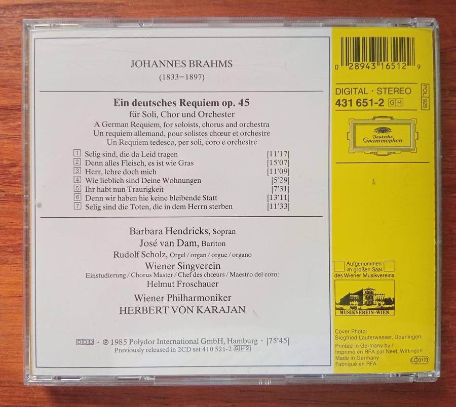 Brahms: Ein Deutsches Requiem (Karajan)