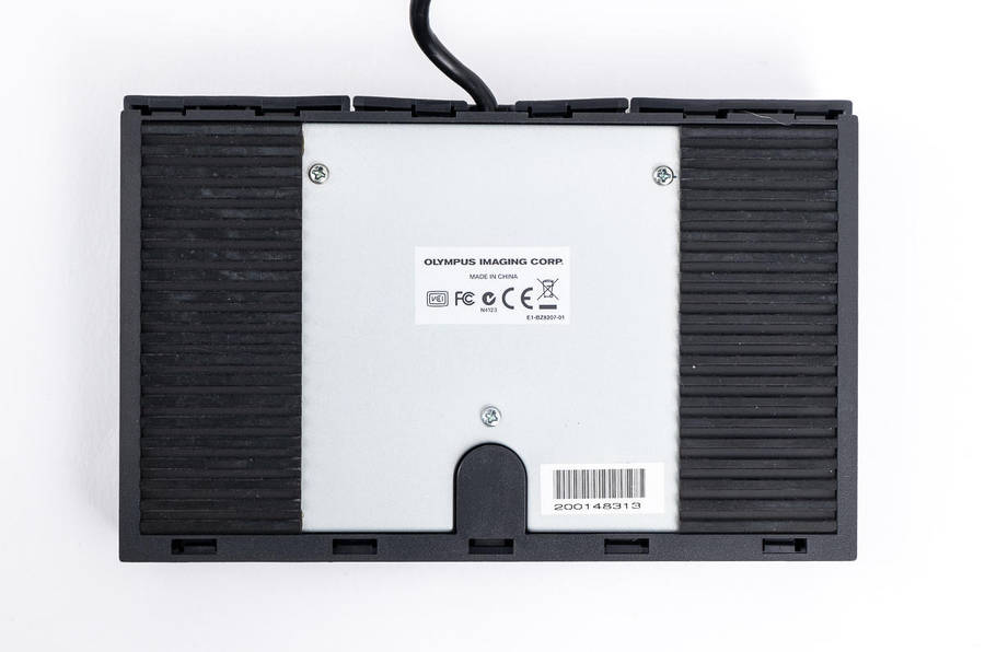 Olympus RS-28 3-Pedal USB Foot Control for Transcription RS28 for use w/ Olympus Software Dictation