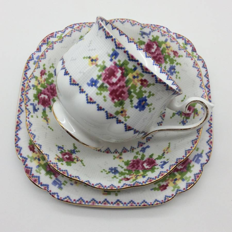 Vintage Royal Albert (Trio)