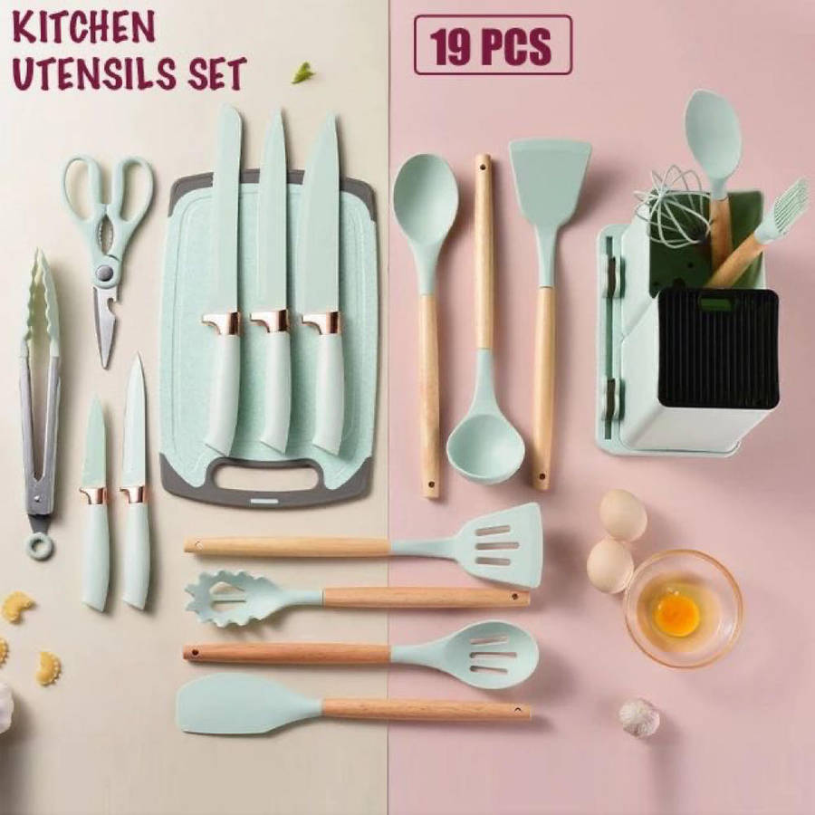 19 Piece Utensil Set
