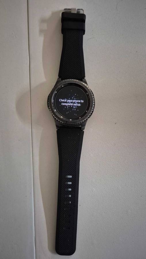 Samsung S3 Frontier Smart Watch
