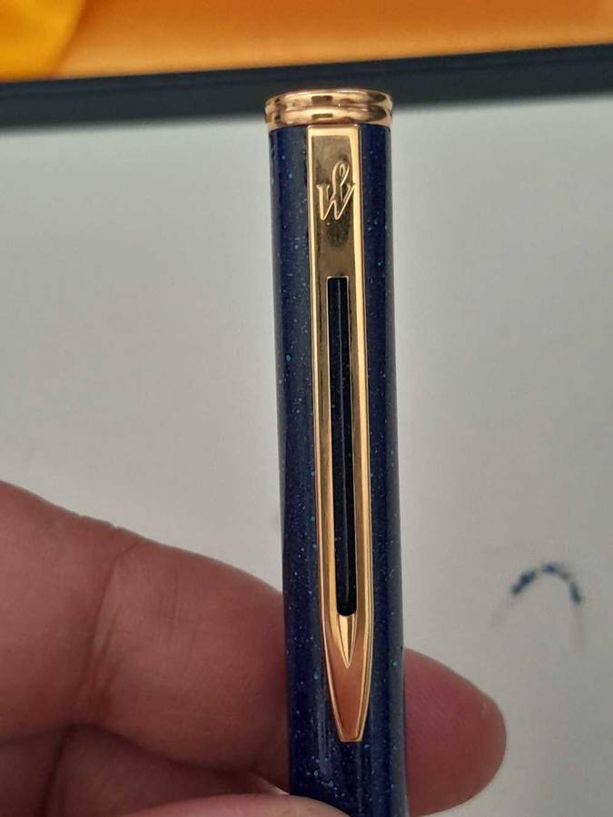 Vintage Waterman fountain pen with 18k tip