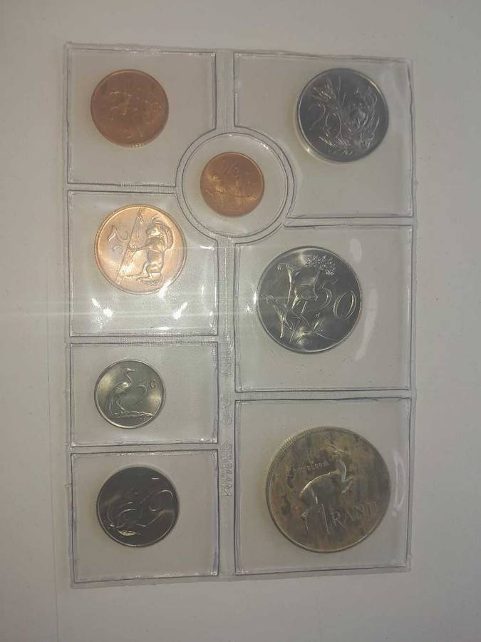 UNC SA Coins with 1Rand Sliver coins X3 ONE BID FOR ALL