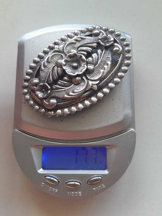 Beautifull Vintage silver brooch