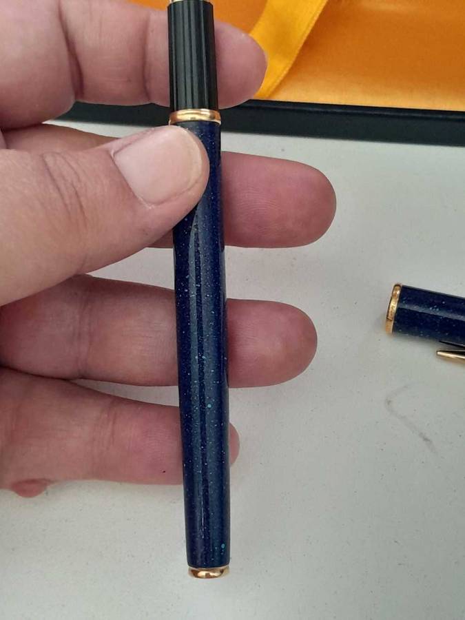 Vintage Waterman fountain pen with 18k tip