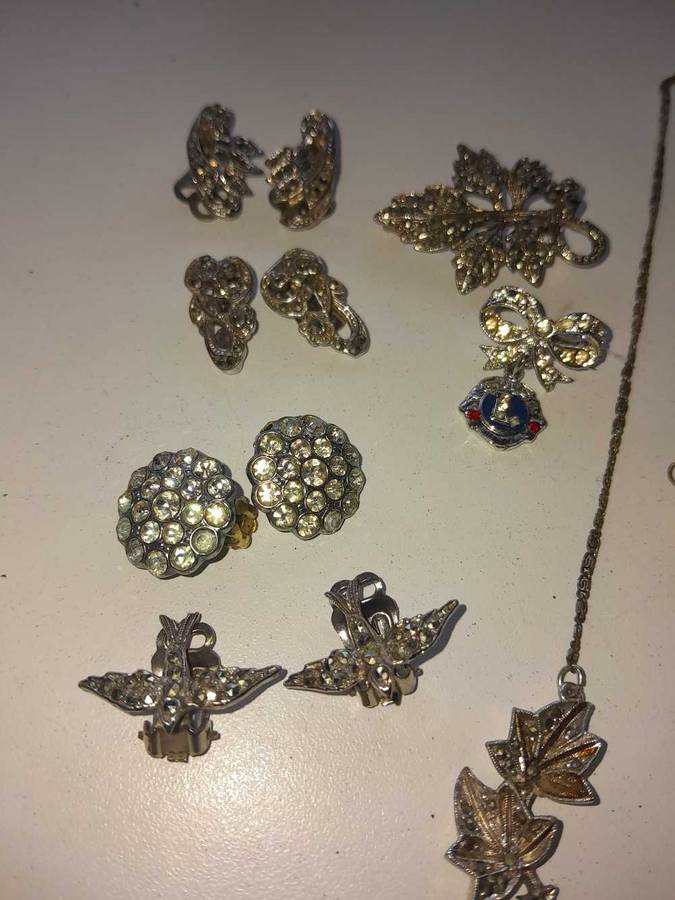 Costume jewelery
