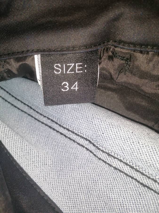 Quality Black Jeans Size 34