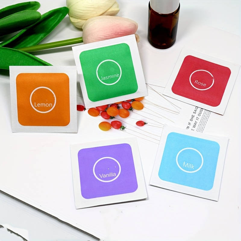 Moisture-Absorbing Scent BagsAnd Car Air Freshener Pouches