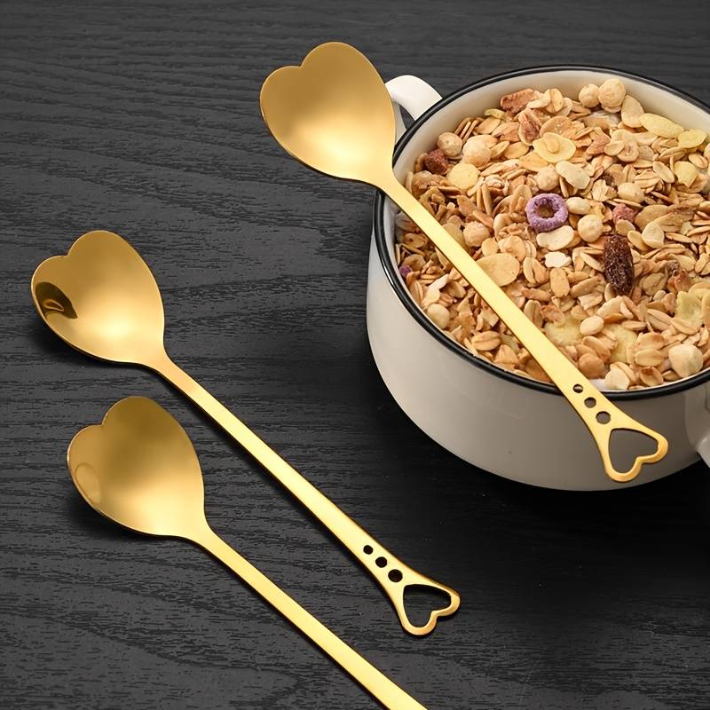 Stainless Steel Heart-shaped Spoon Dessert Hollow Handle Cake Spoon Stirring Spoon