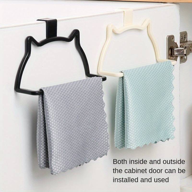 Bathroom towel rack