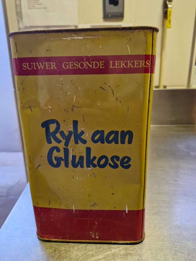 Beacon Pure Wholesome Sweets Tin