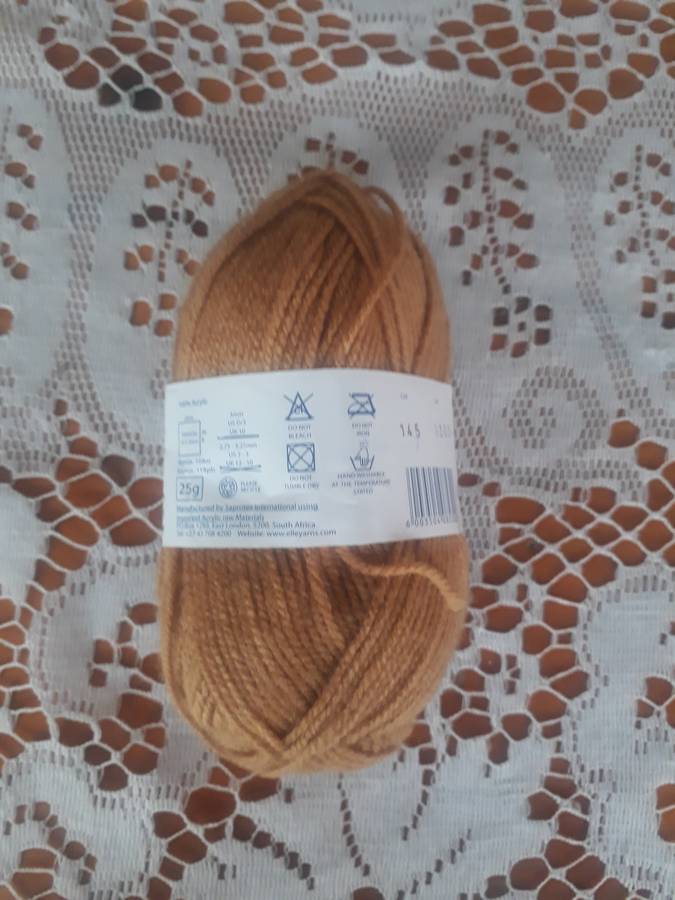 KNITTING WOOL/YARN - ELLE MIRAGE 4 PLY 25G - CAMEL  - COL 145 - NEW