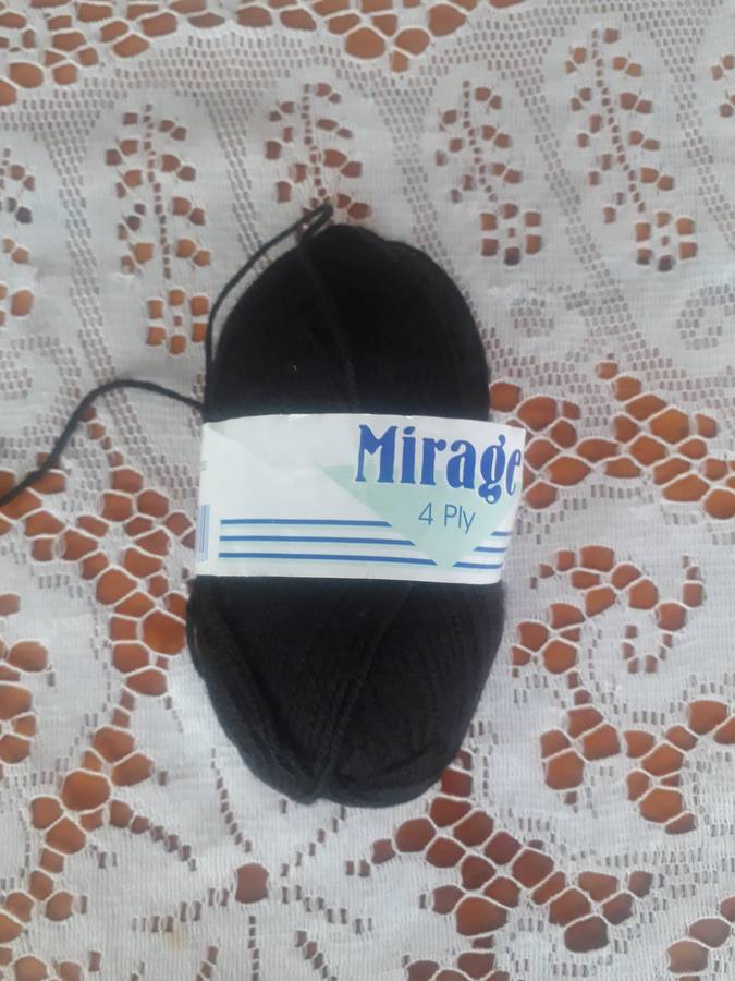 KNITTING WOOL/YARN - ELLE MIRAGE 4 PLY 25G - BLACK - COL 017 - NEW